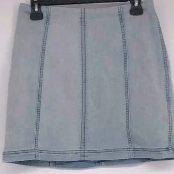 [Free People] Blue Denim Back Zip Casual Mini Short Jean Skirt Women’s Sz 12 - Picture 3 of 8